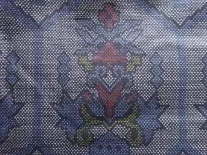 アンティーク　亀甲に華紋織り出し本場泥大島紬着物(5マルキ)